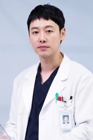 韓国ドラマ「自己発光オフィス」あらすじ・感想・キャスト・人物相関図