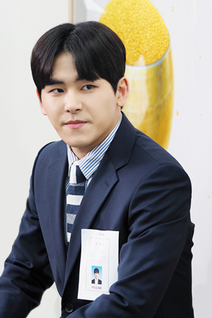 韓国ドラマ「自己発光オフィス」あらすじ・感想・キャスト・人物相関図